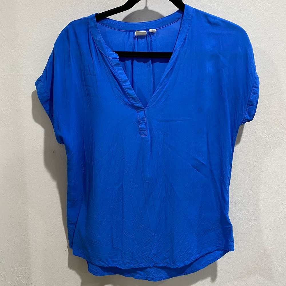 Gap women summer top in blue